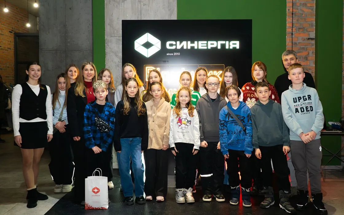 «Отличники Синергии»: наградили умных и талантливых детей