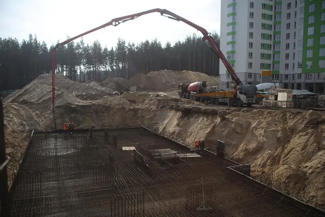 Во втором доме ЖК City Park II очередь обустроили фундаментную плиту