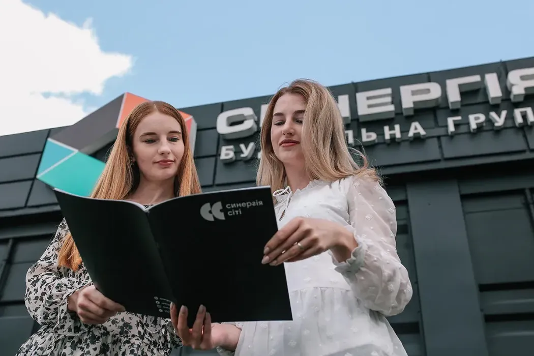 Графік роботи підрозділів Будівельної групи Синергія на великодні та травневі свята