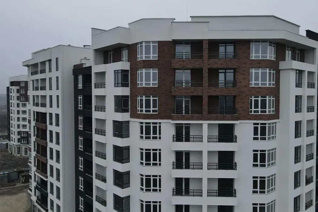 Завершуємо внутрішні оздоблювальні роботи в 9-й секції ЖК Синергія Сіті