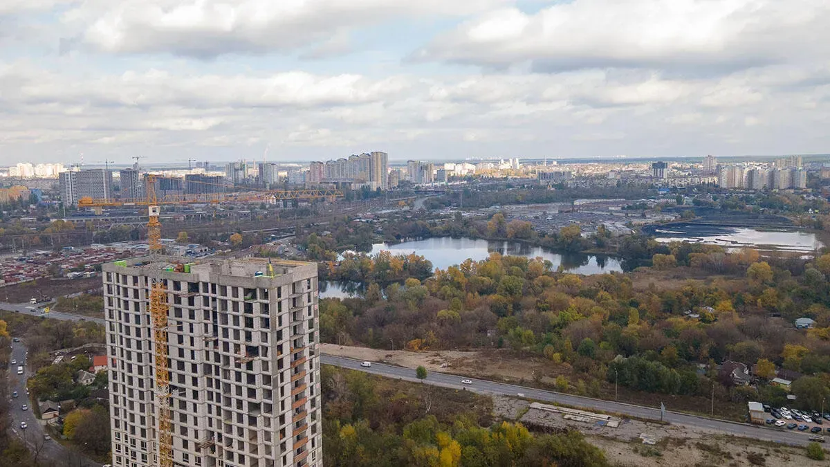 Огляд трикімнатного планування в ЖК Синергія Київ