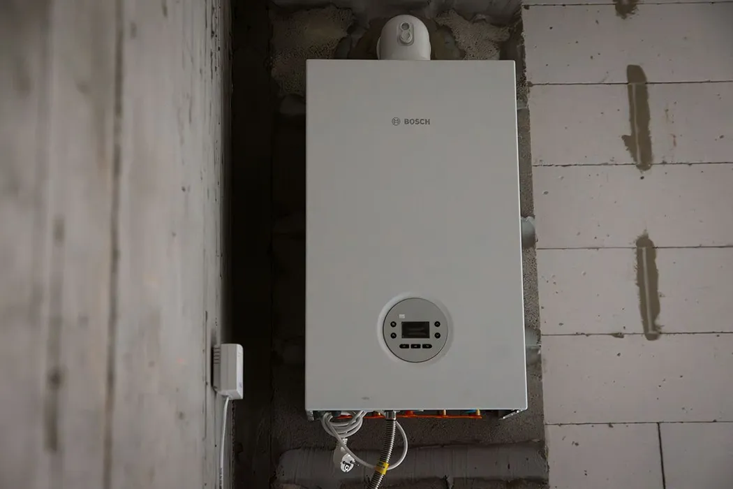 Установка газовых котлов Bosch в 31 доме Синергия Сити