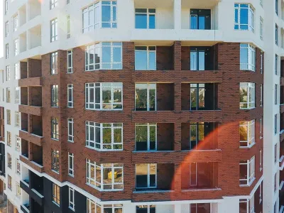 Сучасні вікна REHAU для сучасного життя в ЖК Синергія Сіті
