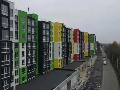 Важливий елемент внутрішньої інфраструктури ЖК Синергія 3+ готовий. Тут днями облаштували парковку