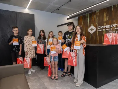 Сегодня наградили отличников Синергии – гордимся нашими способными детьми