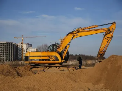Девелопер Синергія відновлює роботи з будівництва школи Синергія в Ірпені