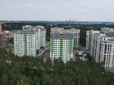 На будмайданчику 2-ї черги ЖК City Park вирує робота