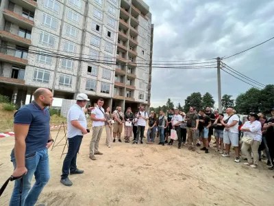 Зустріч забудовника з інвесторами 20-23 будинків ЖК Синергія Сіті: відповіді на запитання