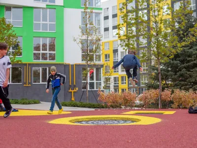 В ЖК Синергія 3+ відкрилася надсучасна ігрова зона: як ми провели її перший “тест-драйв”