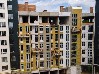 Динамика фасадных работ в 12 доме ЖК Синергия Сити