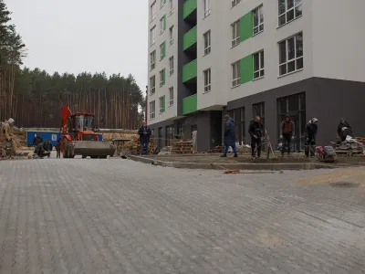 Хід будівництва житлових комплексів Будівельної групи Синергія в Ірпені в листопаді 2022