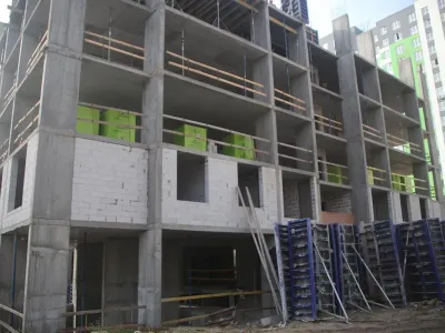 Перший будинок ЖК City Park II черга вже “виріс” до 6-го поверху