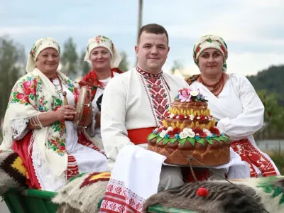 Строительная группа Синергия поддерживает развитие народного искусства в Ирпене
