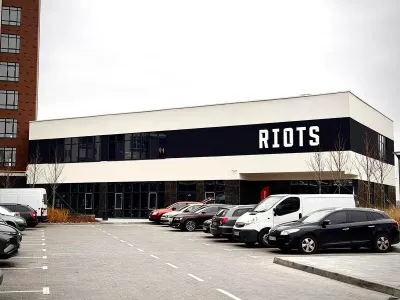 В ЖК Синергия Сити открылся инновационный фитнес-клуб "RIOTS"