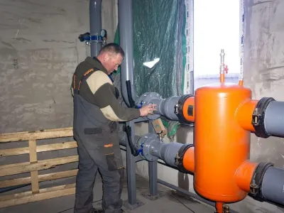 В ЖК Синергия Киев установили оборудование для крышной газовой котельной: тепло и горячая вода без перебоев