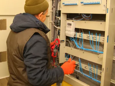#комунікації: переведення електроенергії на поквартирний облік