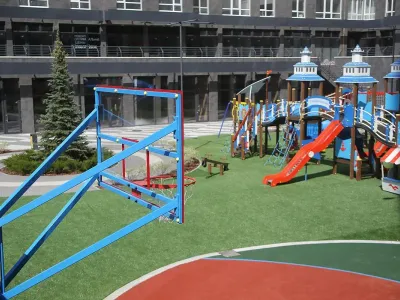 В ЖК Green Side вже готовий новий майданчик для стрітболу