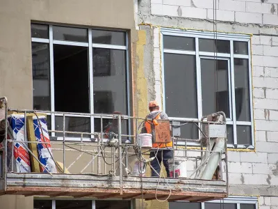 Новый этап: переходим к фасадным работам в 13-14 домах ЖК Синергия Сити