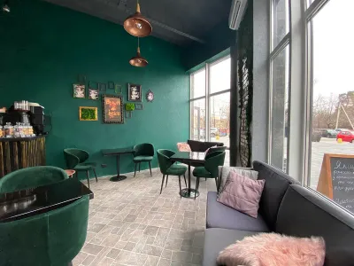 В семье ЖК Синергия Сити пополнение: тут открылось инста-кафе The Cupcake coffee