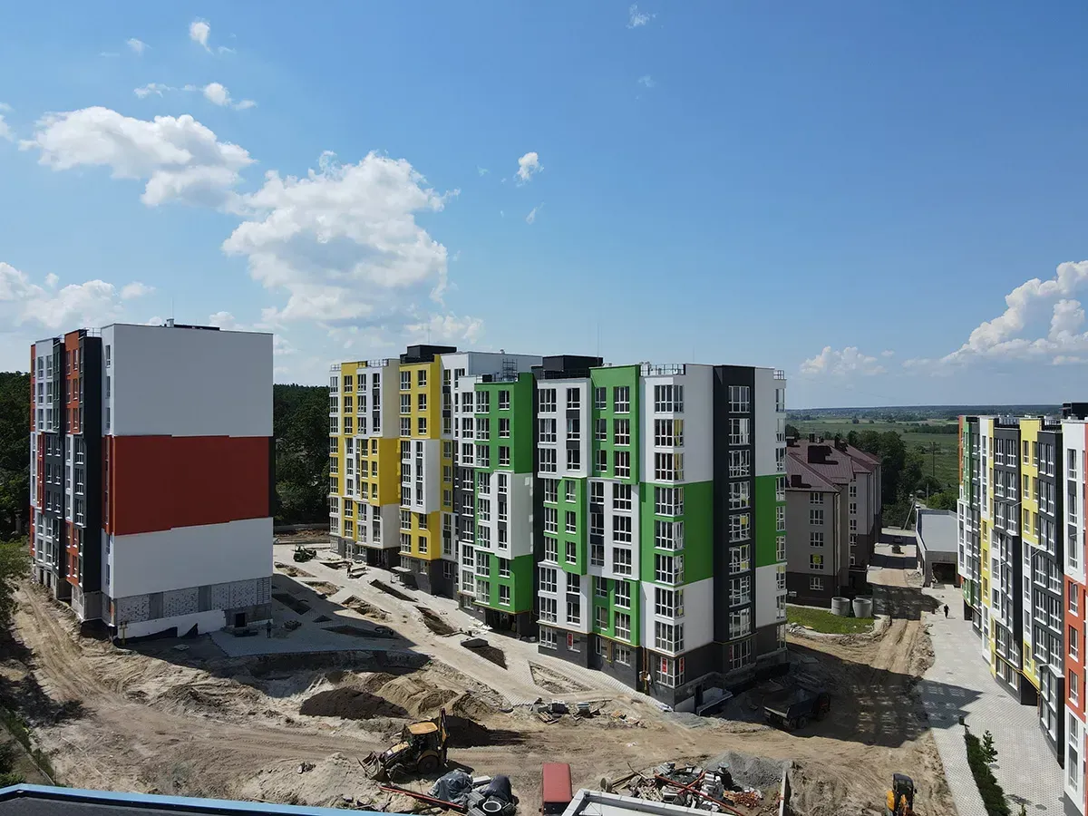 Щомісячний фотозвіт з будмайданчиків Будівельної групи Синергія - 2