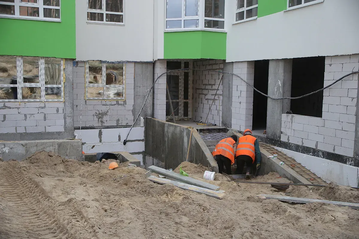 Ми не зупиняємося – на будівельних майданчиках  «Синергії» робота триває - 6