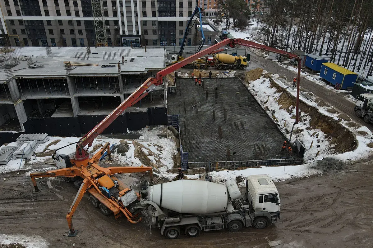 Вітаємо інвесторів 4-го будинку ЖК City Park II черга! Завершено роботи над монолітною плитою під будинок - 4