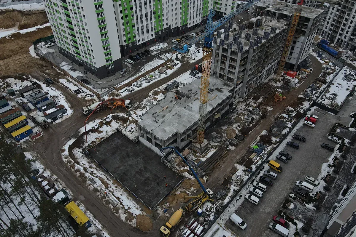 Вітаємо інвесторів 4-го будинку ЖК City Park II черга! Завершено роботи над монолітною плитою під будинок - 3